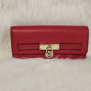 Michael Kors Nouveau Hamilton LG Carryall Leather Wallet Red Gold Lock$148
